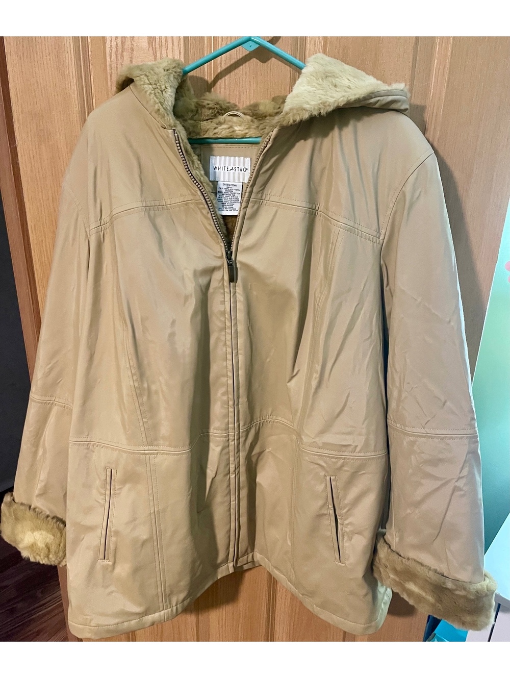 White Stag Tan Faux Fur Lined Hooded Winter Coat Jacket Women’s